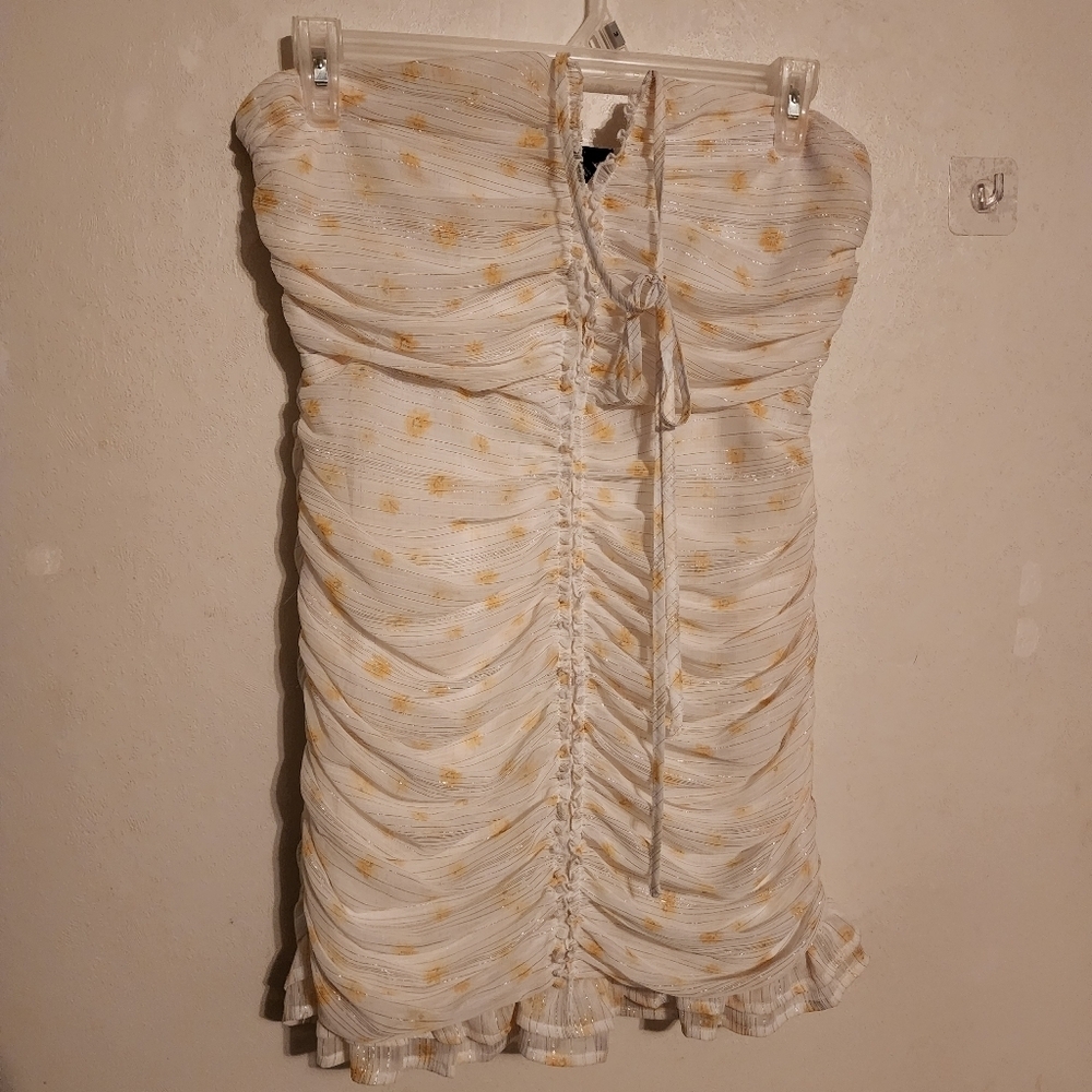 Forever 21 White Yellow Floral Halter Neck Bodycon Mini Dress L NWOT (Tiny Hole)